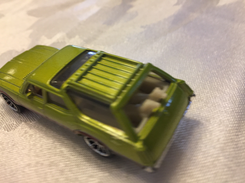 Illustration for article titled Enormous Die-Cast Collection - Box 26 - That's Alot of Stuff